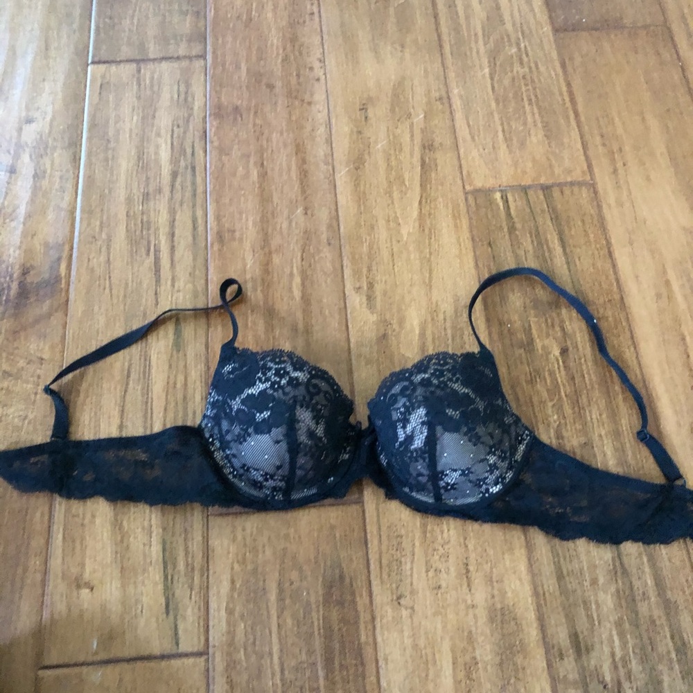 Victoria Secret lightly lined balconette bra
